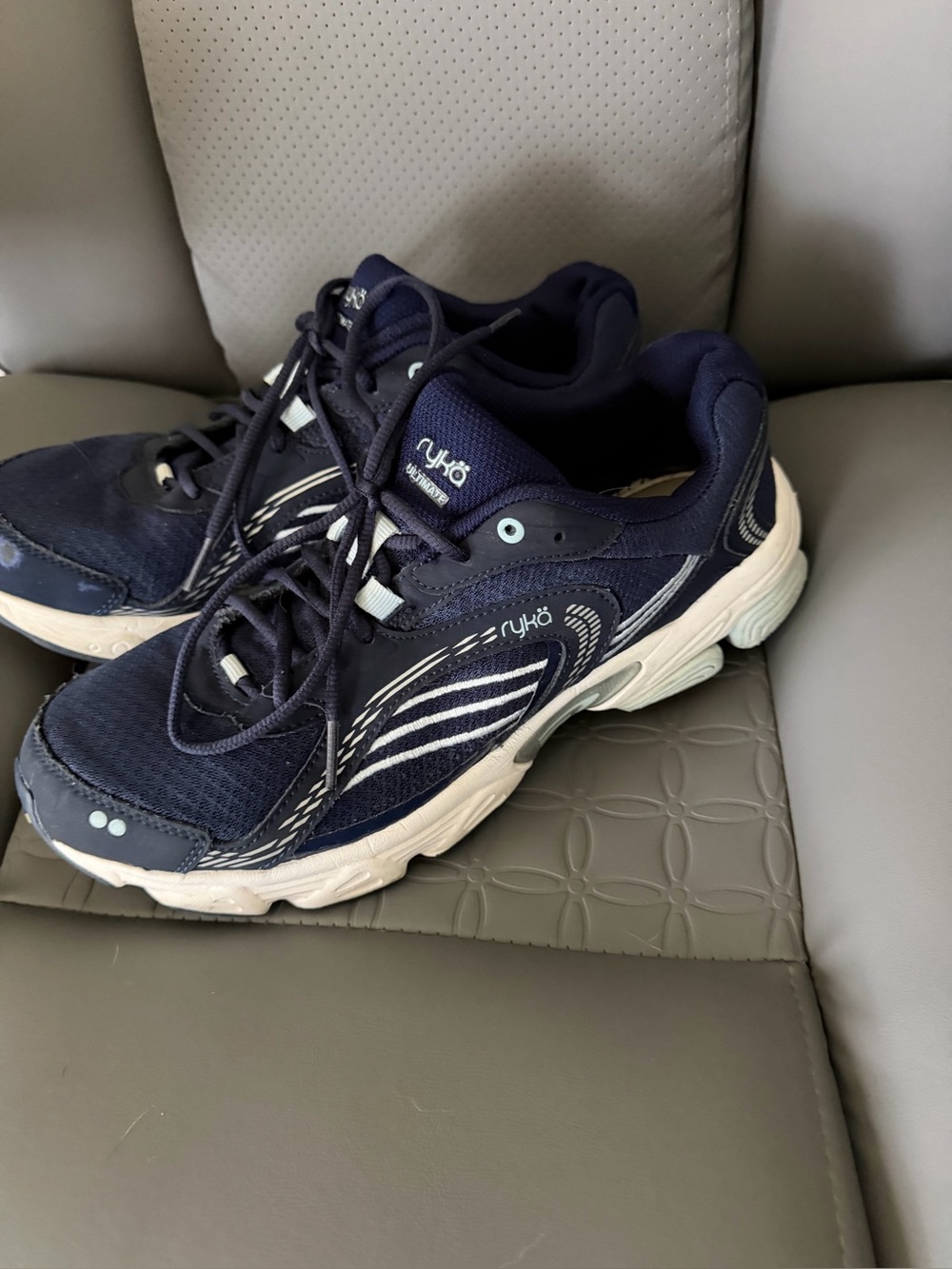 Ryka Ultimate Women’s size 11 navy blue and white shoes